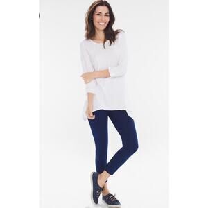 Chico's Zenergy Seam Detail White Flowy Comfy Tunic Top Sz Medium Sz 1